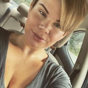 Meet your Posher, Jenna